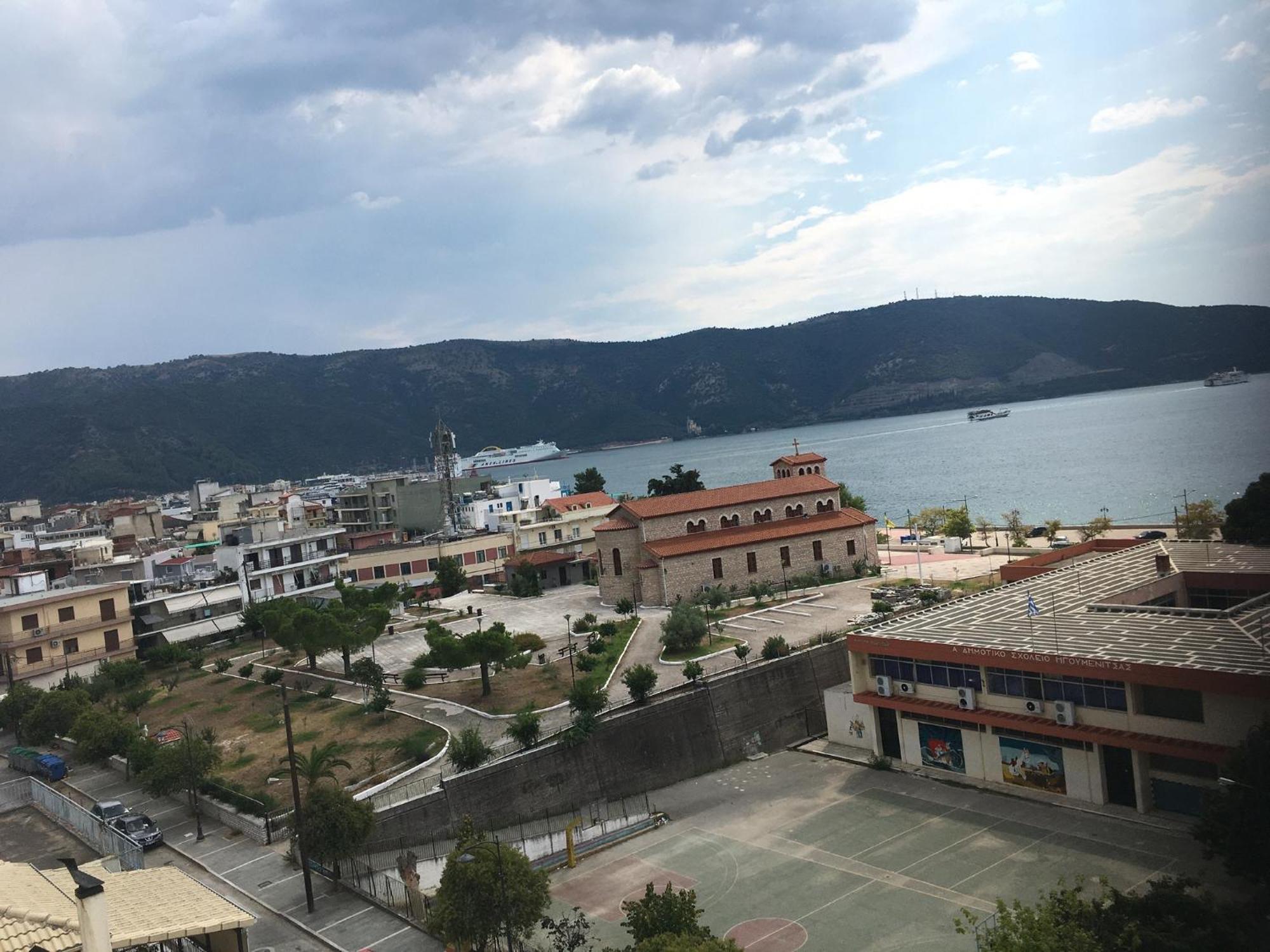 Maria'S Roomstudios Apartments Flats To Let Seaside Heart City Chantzara Spyropoulos อีกูเมนิทซา ภายนอก รูปภาพ
