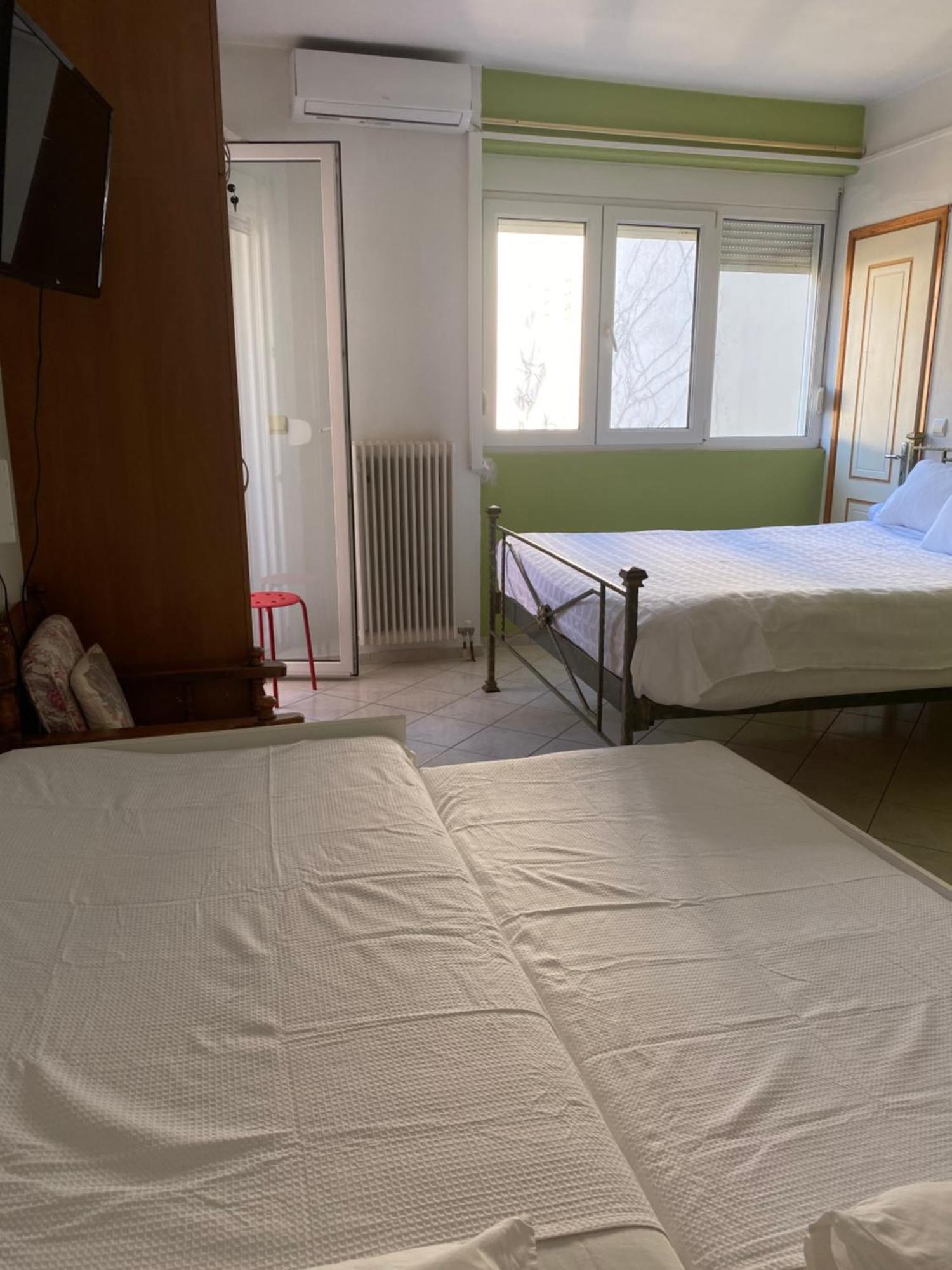 Maria'S Roomstudios Apartments Flats To Let Seaside Heart City Chantzara Spyropoulos อีกูเมนิทซา ภายนอก รูปภาพ
