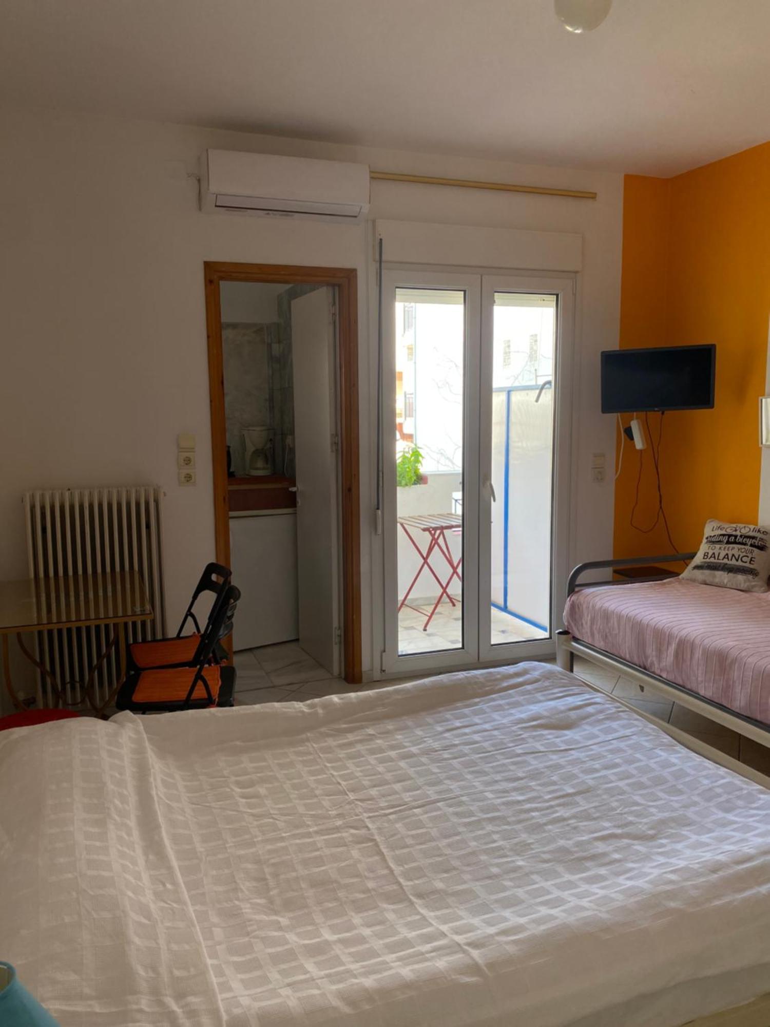 Maria'S Roomstudios Apartments Flats To Let Seaside Heart City Chantzara Spyropoulos อีกูเมนิทซา ภายนอก รูปภาพ